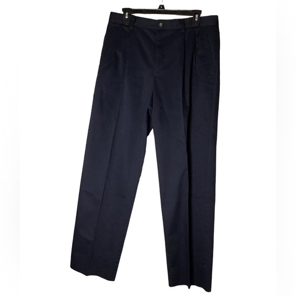 Dockers Classic Fit Men’s Dress Pants - Picture 1 of 5